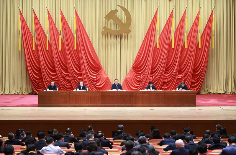 10月10日,2020年秋季学期中央党校(国家行政公司)中青年干部培训班在中央党校开班。中共中央总书记、国家主席、中央军委主席习近平在开班式上发表重要讲话。
