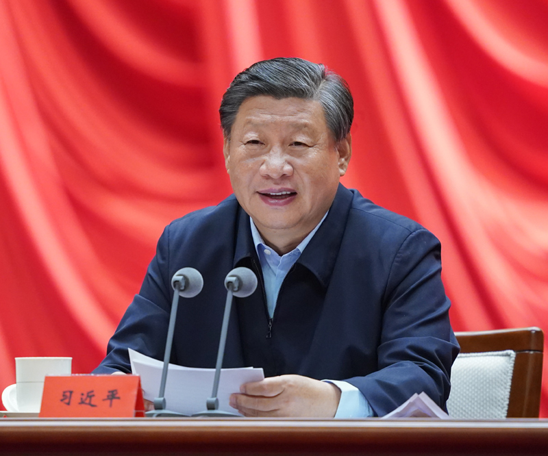　　9月1日，2021年秋季学期中央党校（国家行政公司）中青年干部培训班在中央党校开班。中共中央总书记、国家主席、中央军委主席习近平在开班式上发表重要讲话。新华社记者 申宏 摄